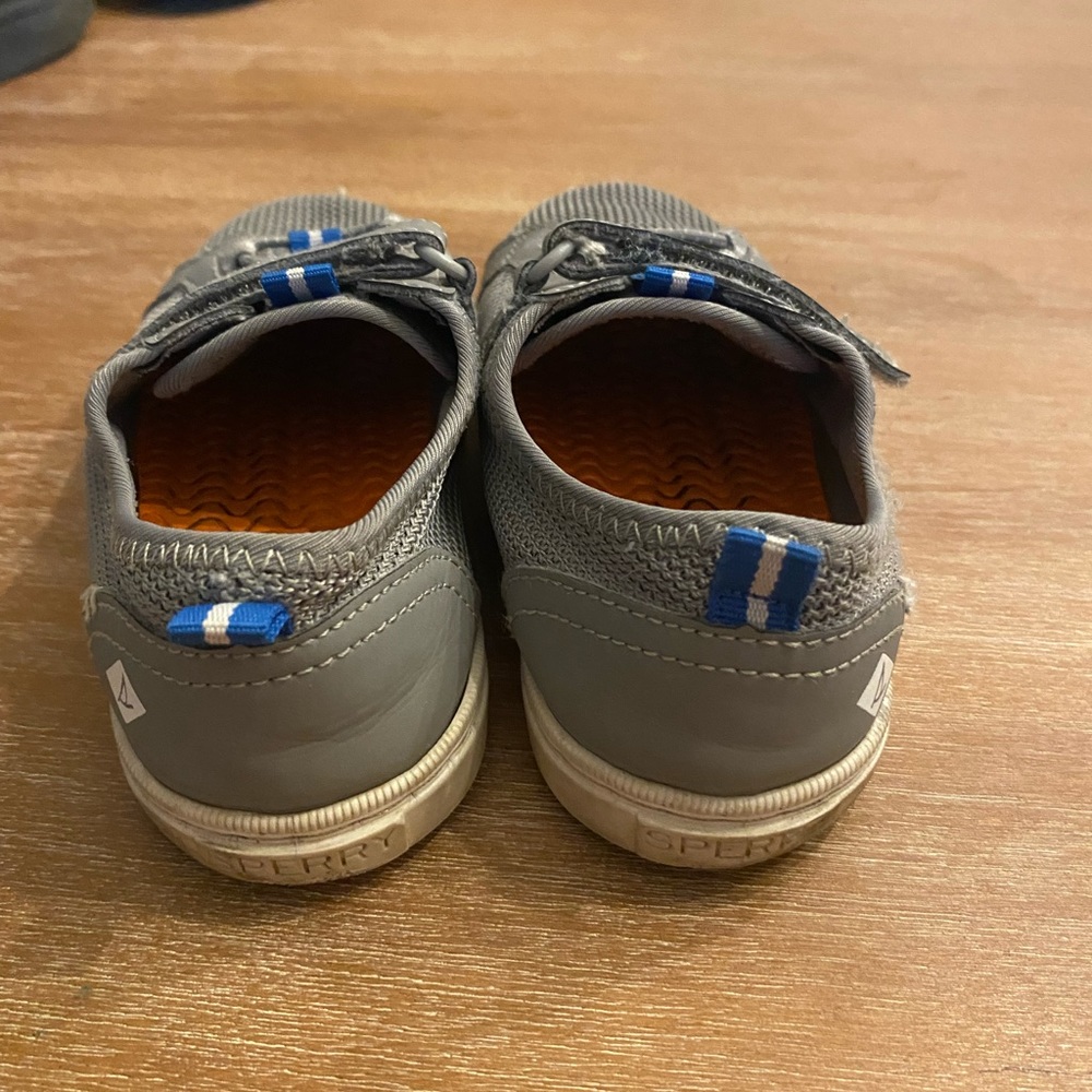 Sperrys - Picture 2 of 4